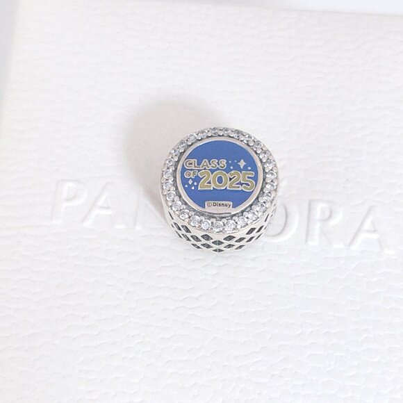 Pandora Minnie Graduating Class of 2025 Charm Bead S925 Silver with box - Picture 6 of 7